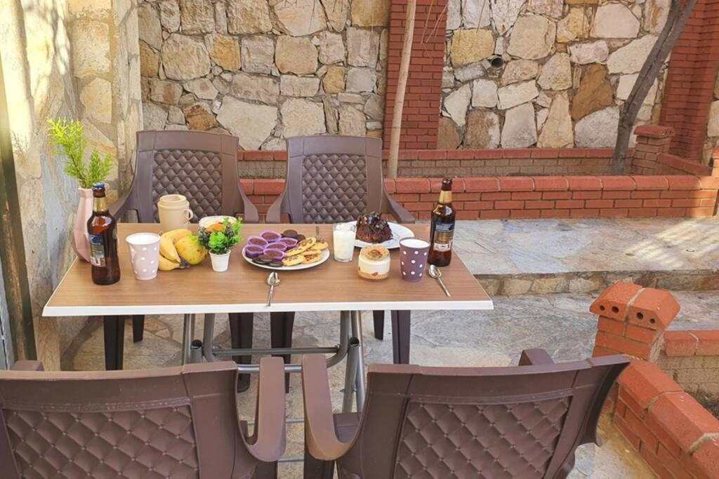 2+1 Apartm With Garden + Balcony , At Ladies Beach Kuşadası Exterior photo