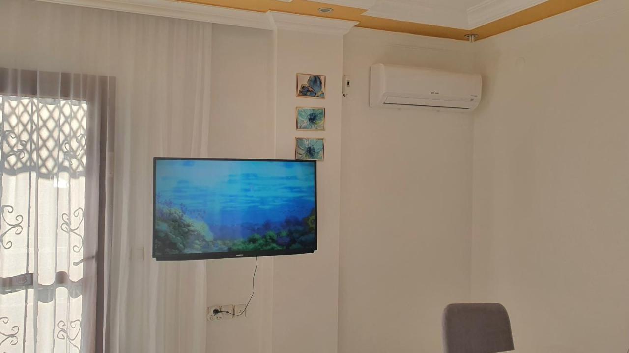 2+1 Apartm With Garden + Balcony , At Ladies Beach Kuşadası Exterior photo